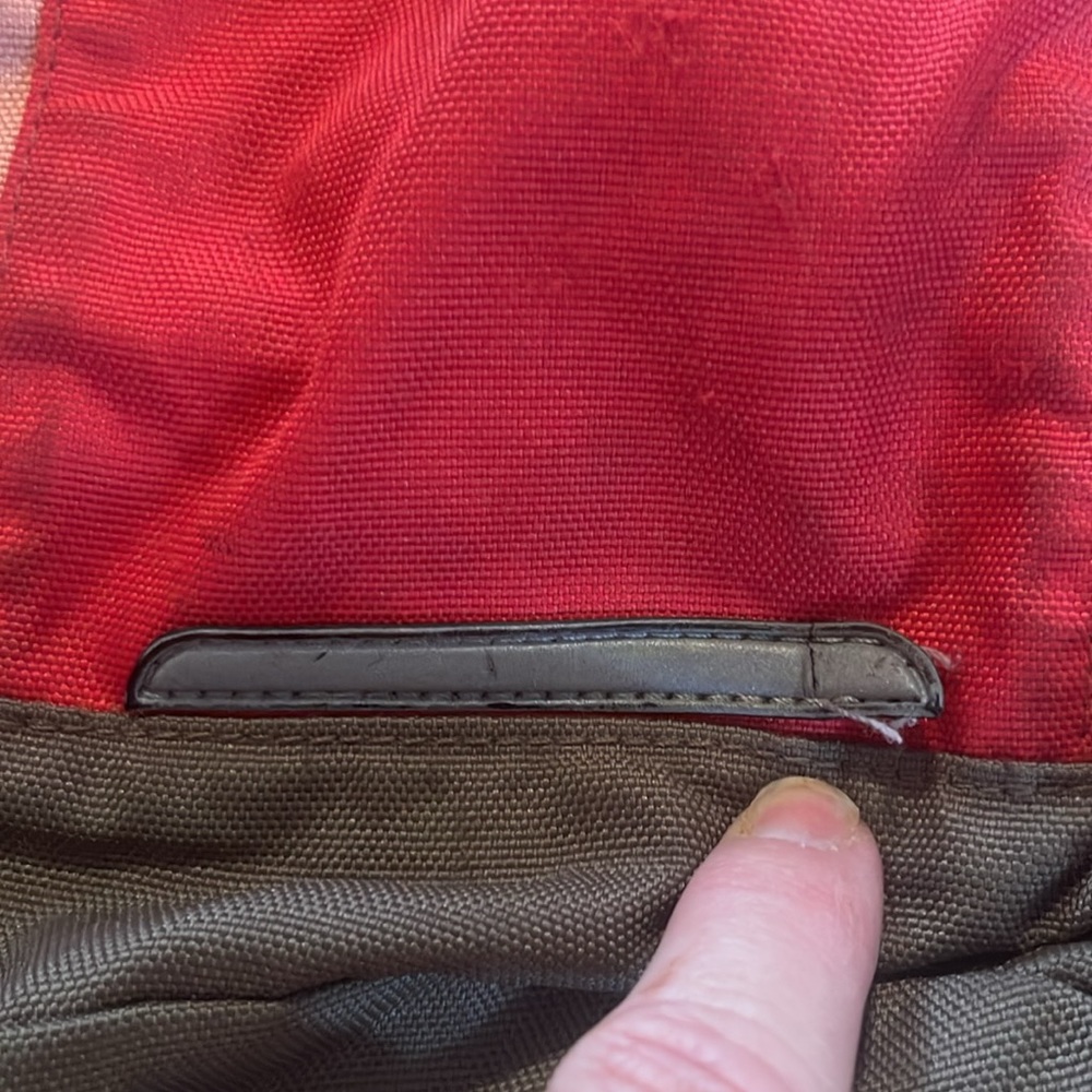 North Face Vault Backpack!! - image 6